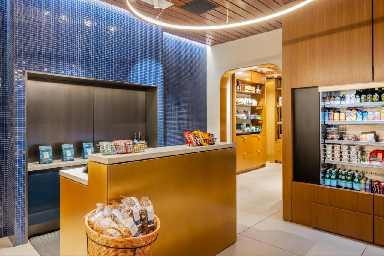 Omni Boston Hotel At The Seaport Bagian luar foto